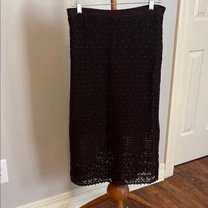 Elegant Black Lace Midi Skirt